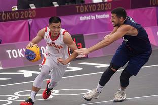 世界杯小组赛抽签出炉，各组形势复杂，韩国、意大利、巴西等队有望晋级，美国、土耳其等队面临挑战。