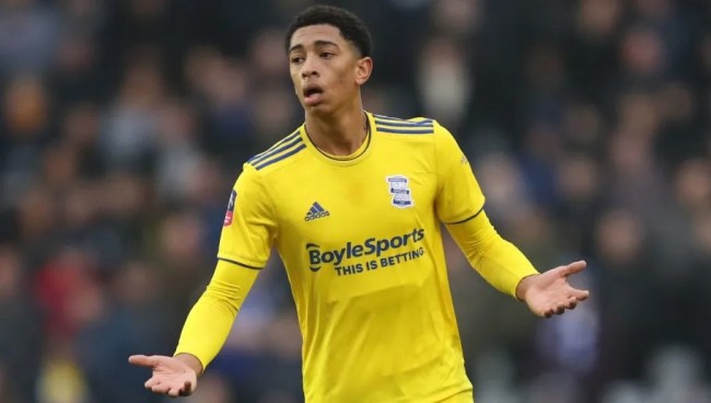 杰伦·约翰逊30+12+12助老鹰终结连败，首次连场三双